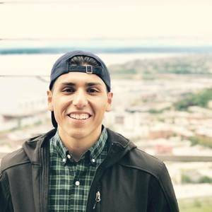 Meet your Posher, Alex